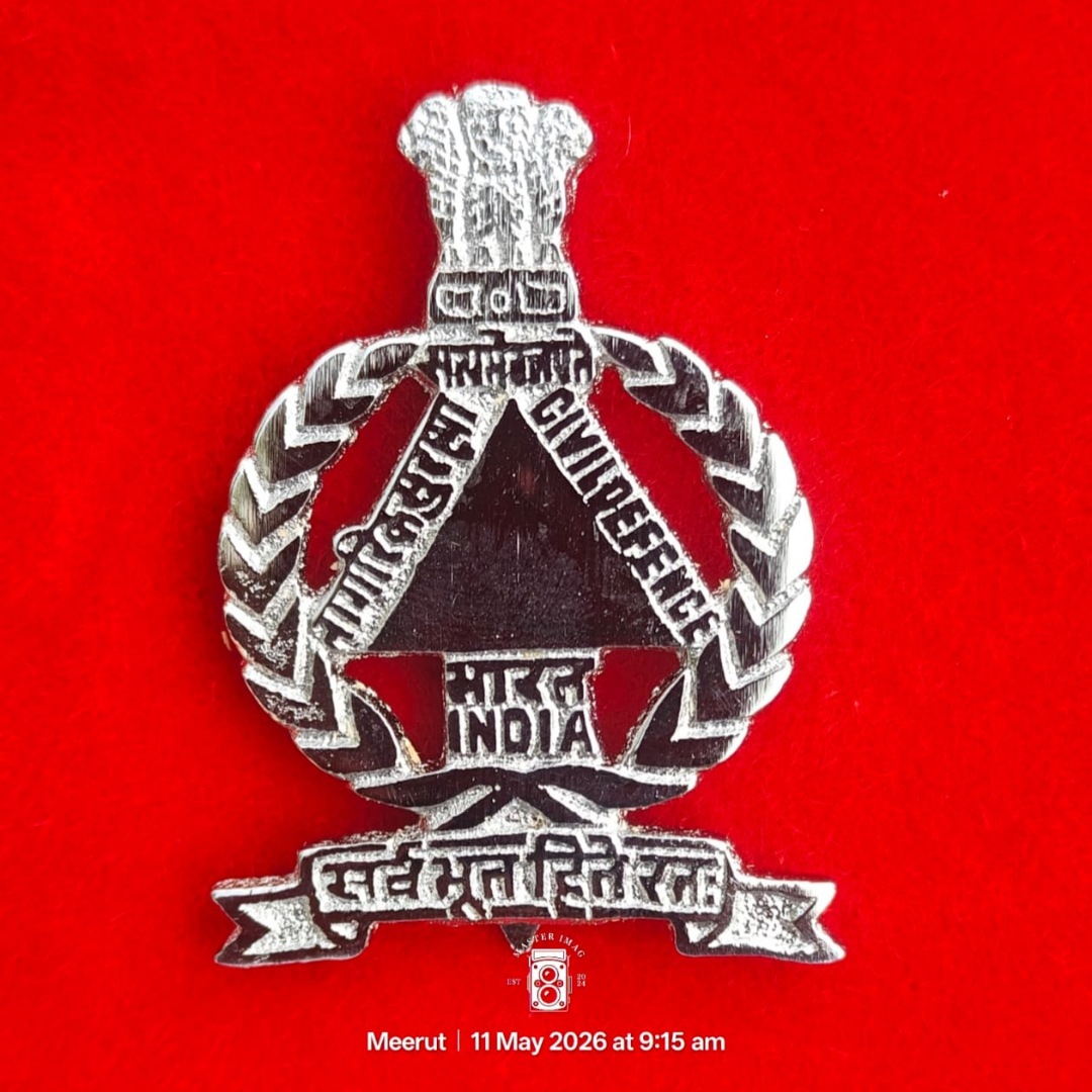 Civil Defence Pure Brass Beret Cap Badge