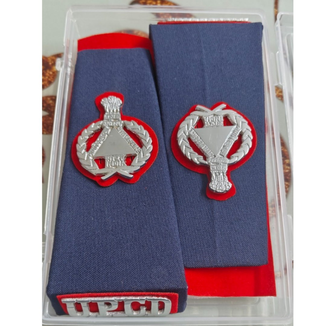 Army Uniform Insignia Badge Set – Silver Emblem with Navy Blue & Red Backing